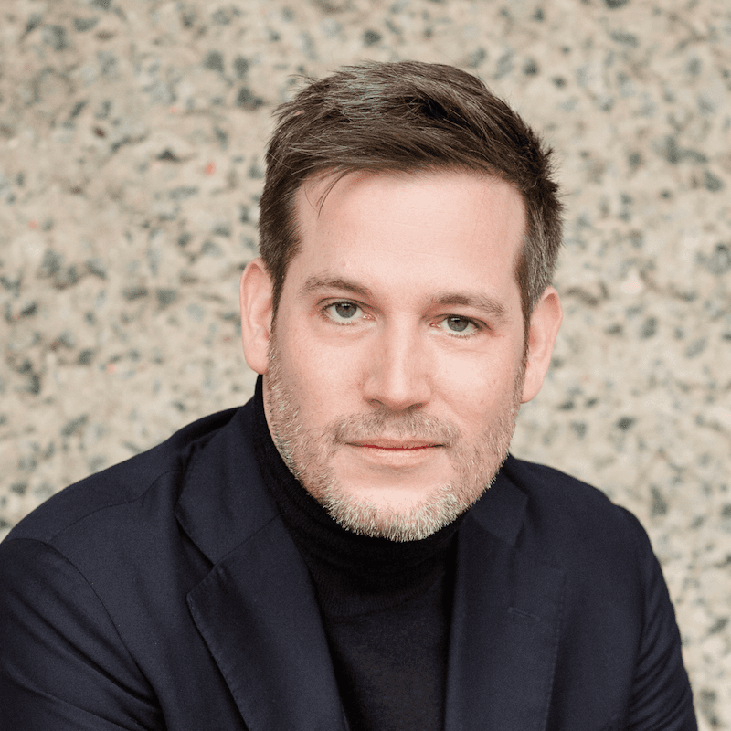 Daniel Knapp, Economist and Media Advisor